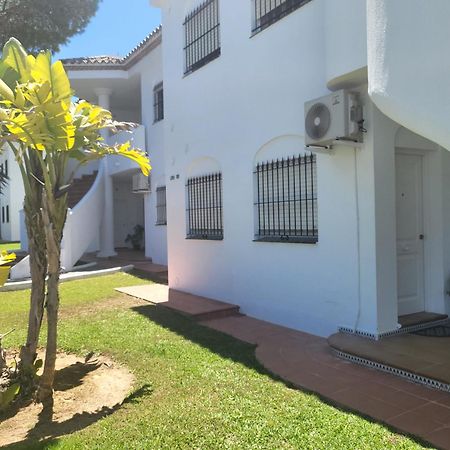 Apartamento Pinar Del Atlantico La Barrosa Chiclana de la Frontera Bagian luar foto