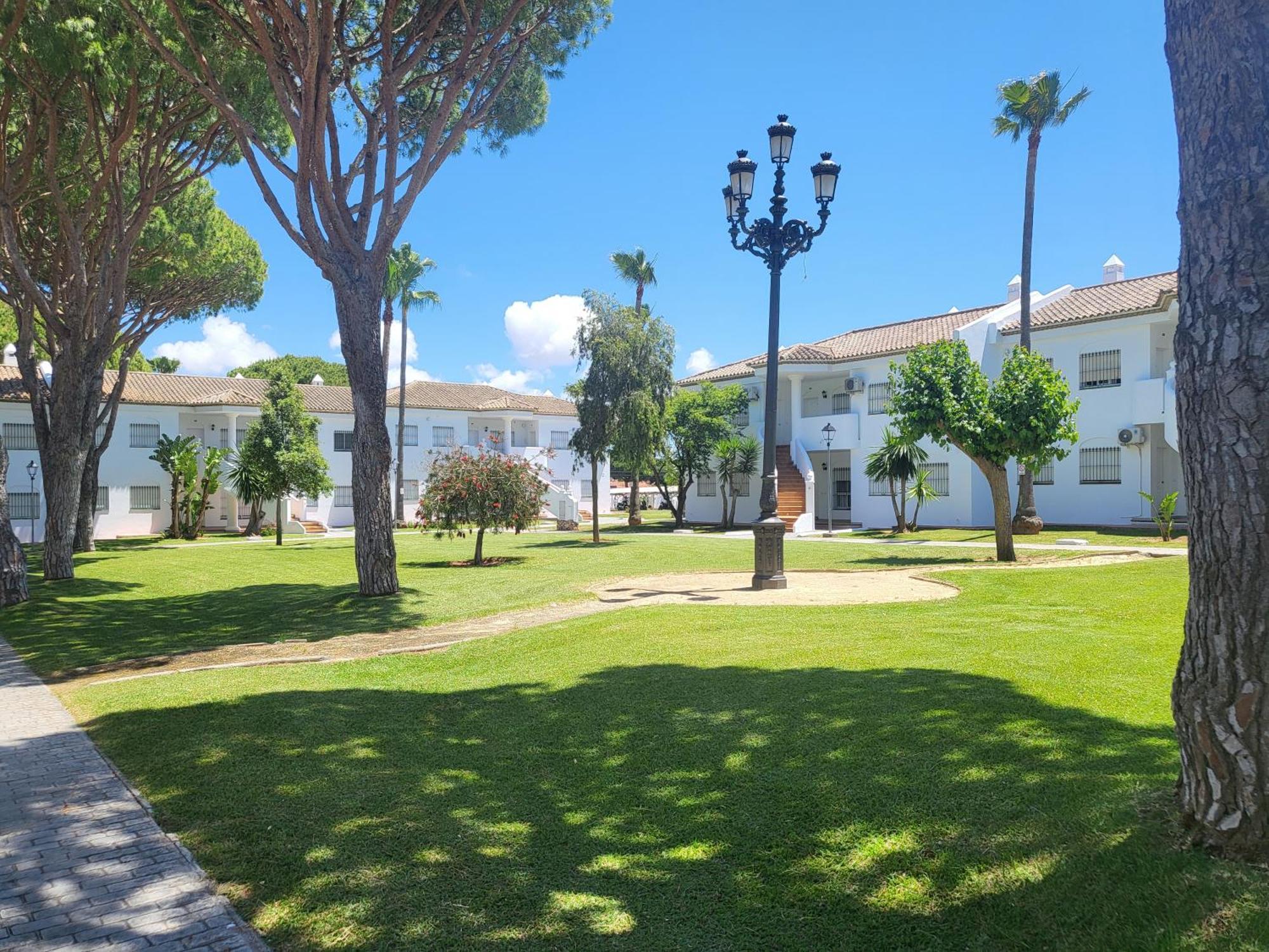 Apartamento Pinar Del Atlantico La Barrosa Chiclana de la Frontera Bagian luar foto